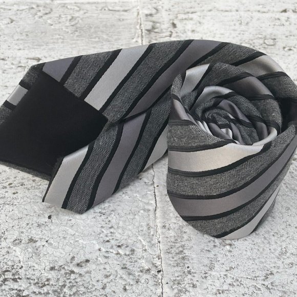 George Men Tie Black/Gray Tone Striped Necktie - Picture 3 of 7